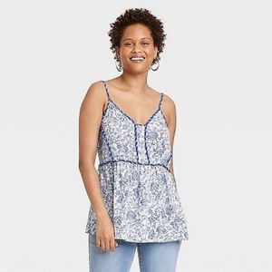 Knox rose size L flutter spaghetti strap tank top